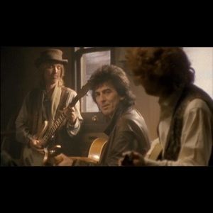 Meet your Posher, Louis